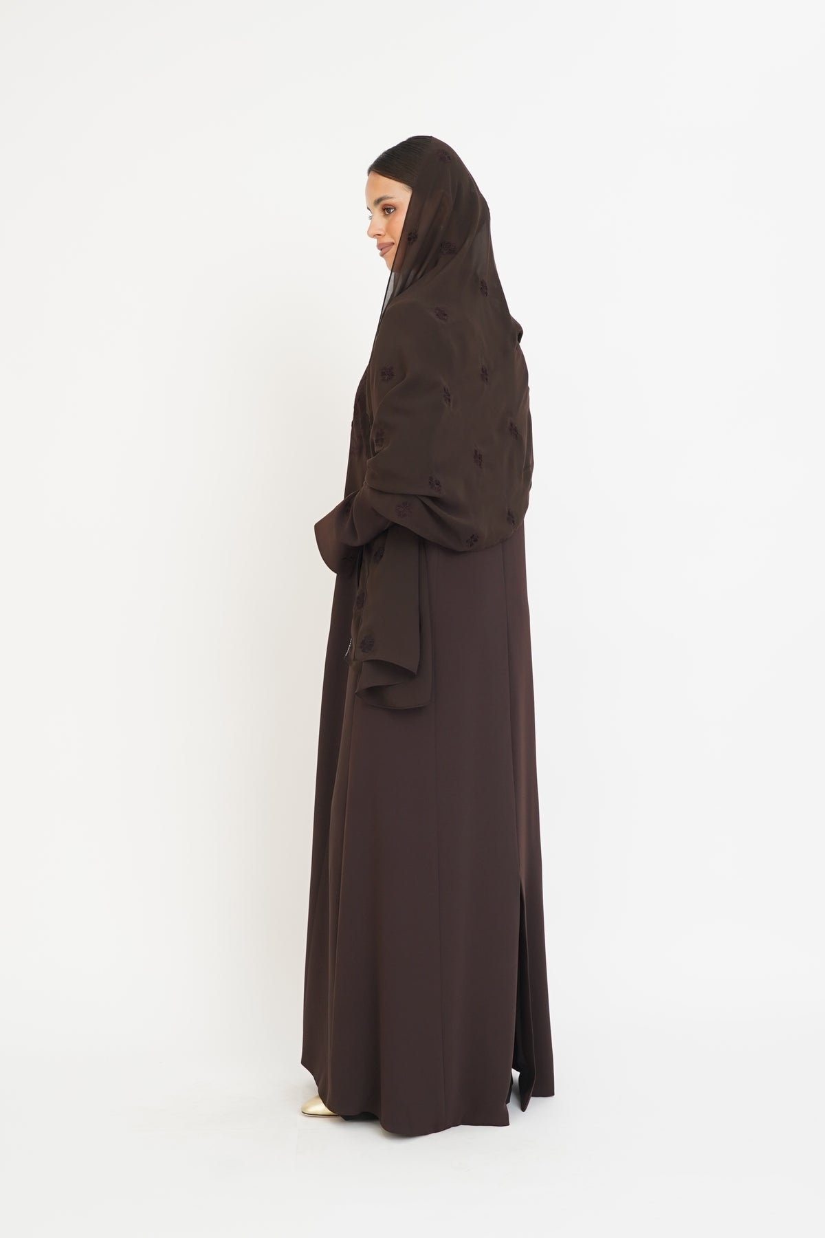 Azalée Brown